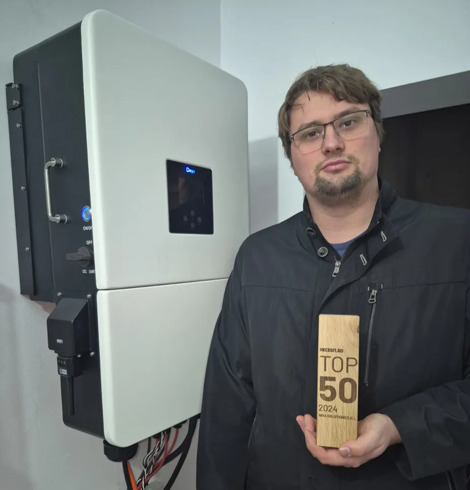 NIRA SOLUTIONS S.R.L., companie specializată în panouri solare, activă în județele Arad, Caraș-Severin, Hunedoara și Timiș, a fost apreciată pe platforma Necesit pentru profesionalism, seriozitate și corectitudine, având o evaluare perfectă de 5,0.